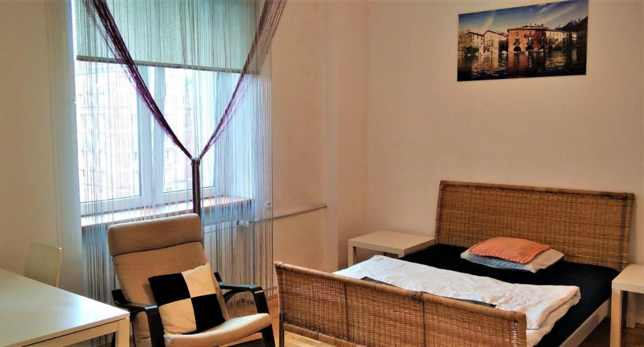 Apartament Hallera Square Warsaw 27M2 Kültér fotó