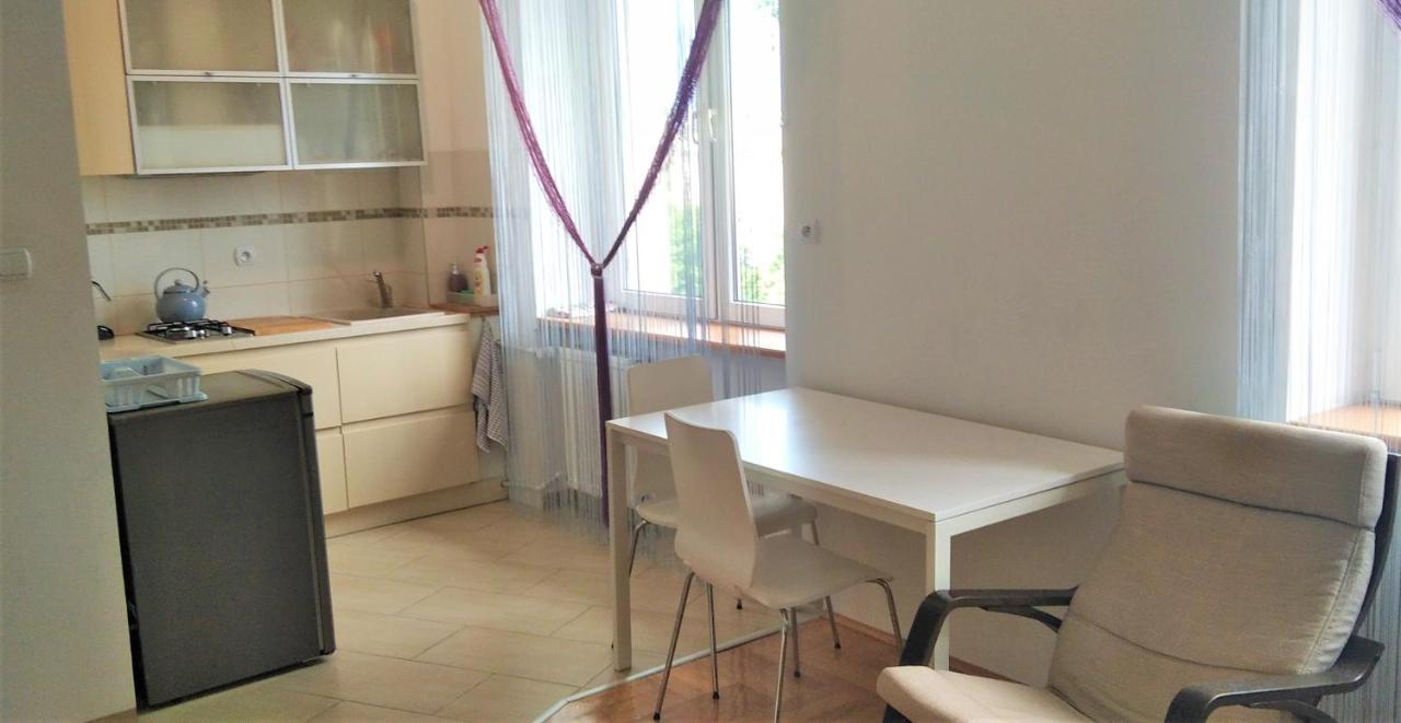 Apartament Hallera Square Warsaw 27M2 Kültér fotó